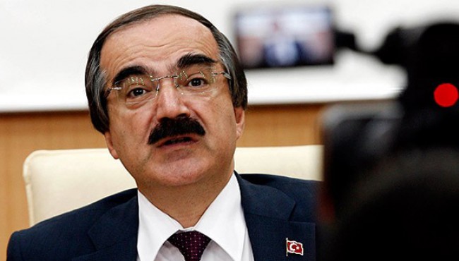 Vali Coş'un Korumaları, Sürücüsünün 'Yol Vermediği' TIR'a Ateş Açtı